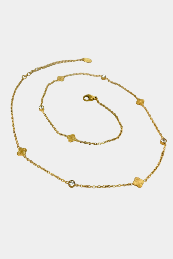 COLLIER FLEUR D’ÉTÉ - DORÉ A L'OR FIN 18k